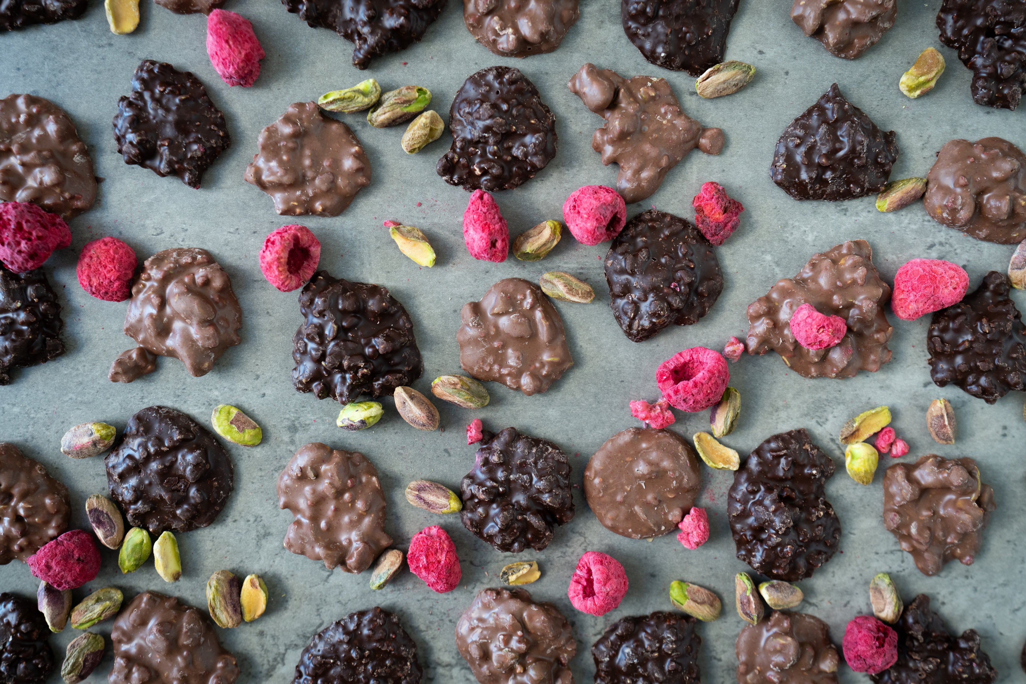 Chunk - Midnight - Pistachio Raspberry